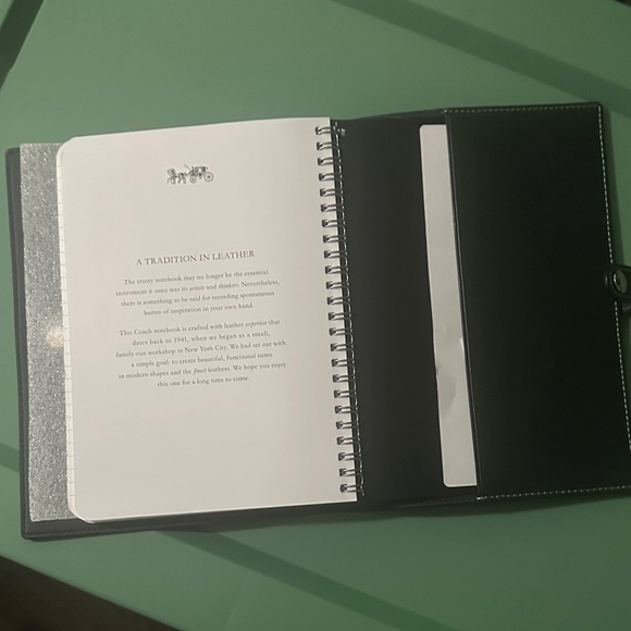 Coach green Monogrammed Cover in Brown and Cream - Picture 6 of 6